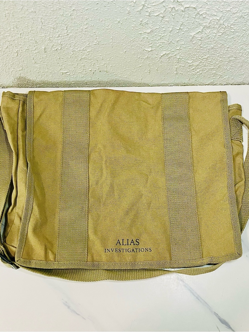 Marvel’s Jessica Jones Alias Investigation’s Canvas Messenger Bag